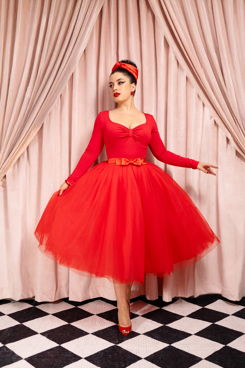 Émilie Tulle Skirt + Scarf (Red) – Vintage Vandalizm
