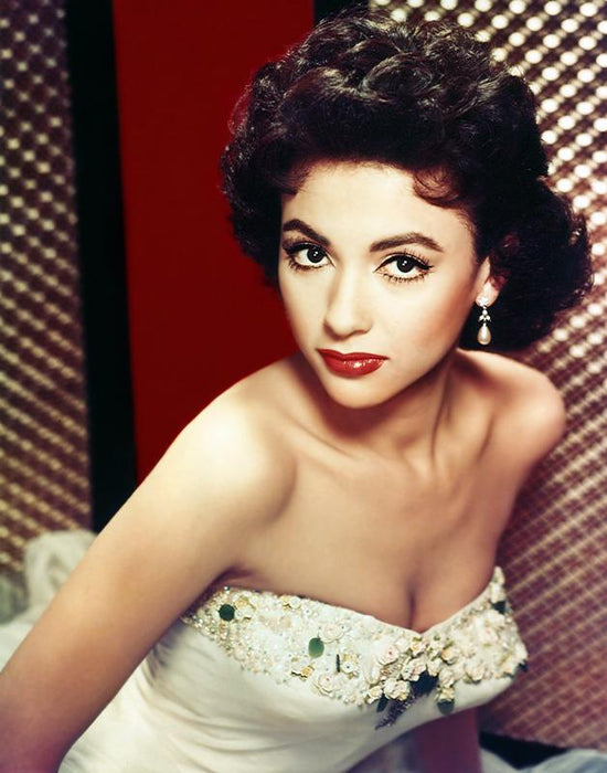 Rita Moreno: The Puerto Rican Trailblazer You Need to Know About. – Vintage Vandalizm