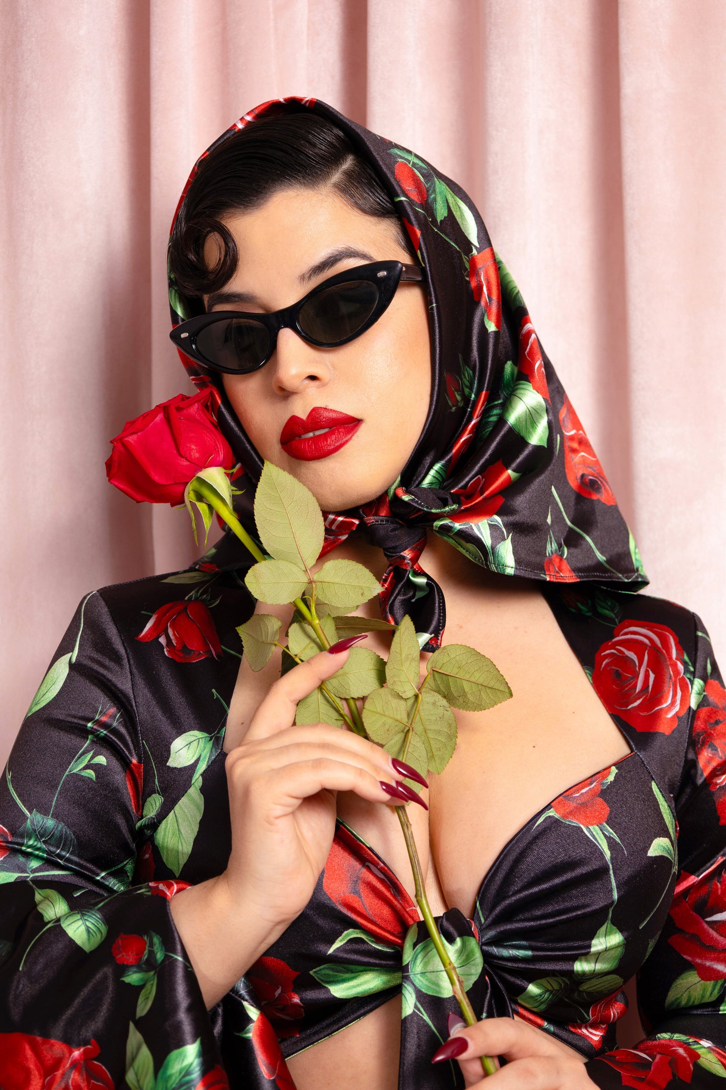 Veronica 3pc Set (Black/Red Roses) PRE-ORDER
