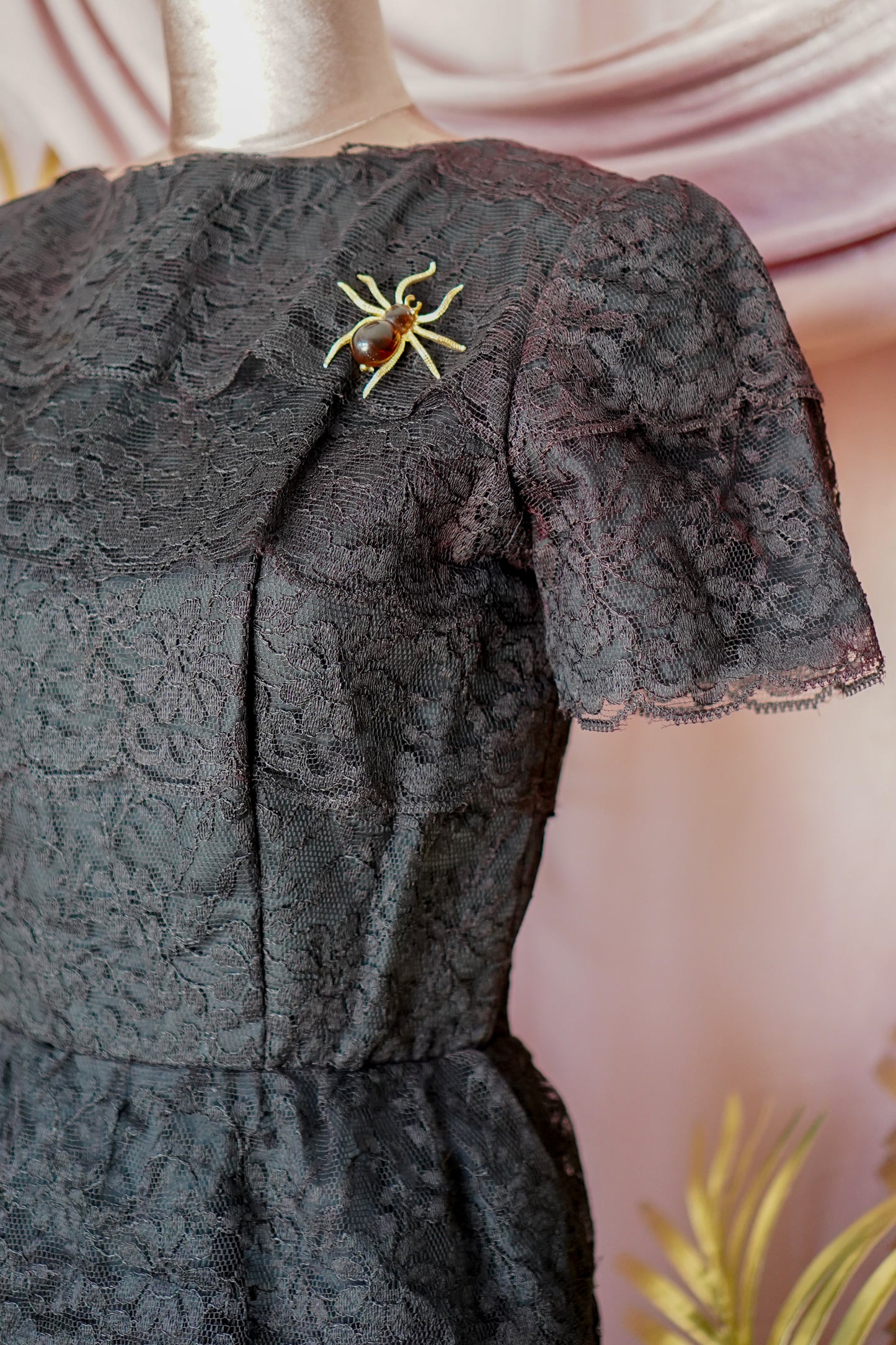 1950s Vintage Black Lace Dress Vintage Vandalizm 1950s Vintage Black Lace Dress Vintage Vandalizm