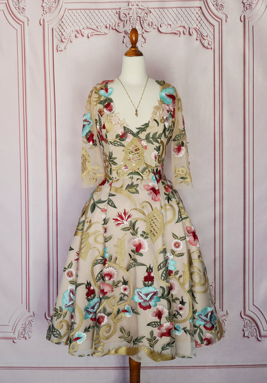 vintage floral embroidered dress Vintage Embroidered Dress