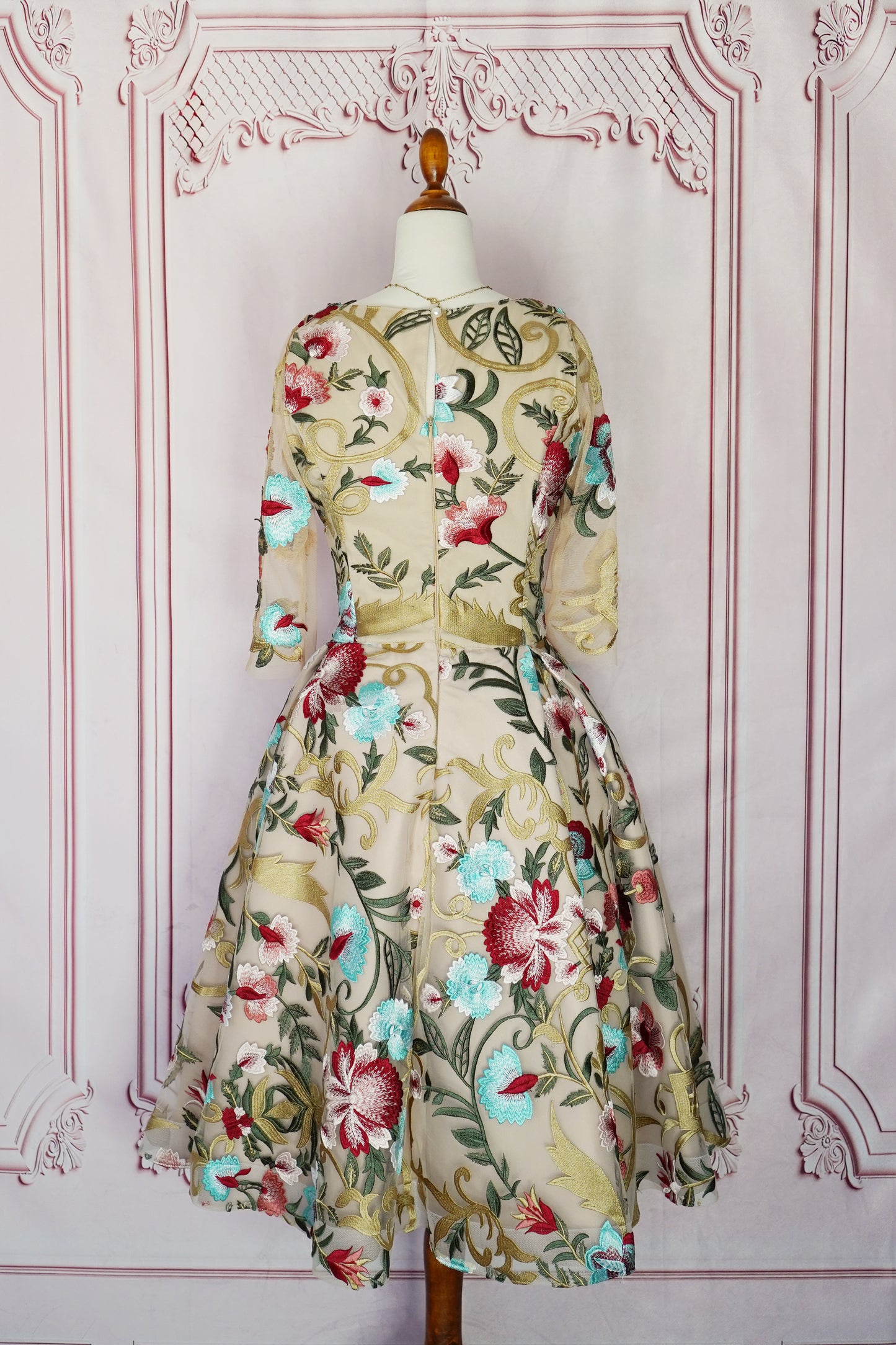 Chotronette 3D Floral Embroidered dress (Size XS) Vintage Vandalizm Chotronette 3D Floral Embroidered dress (Size XS) Vintage Vandalizm