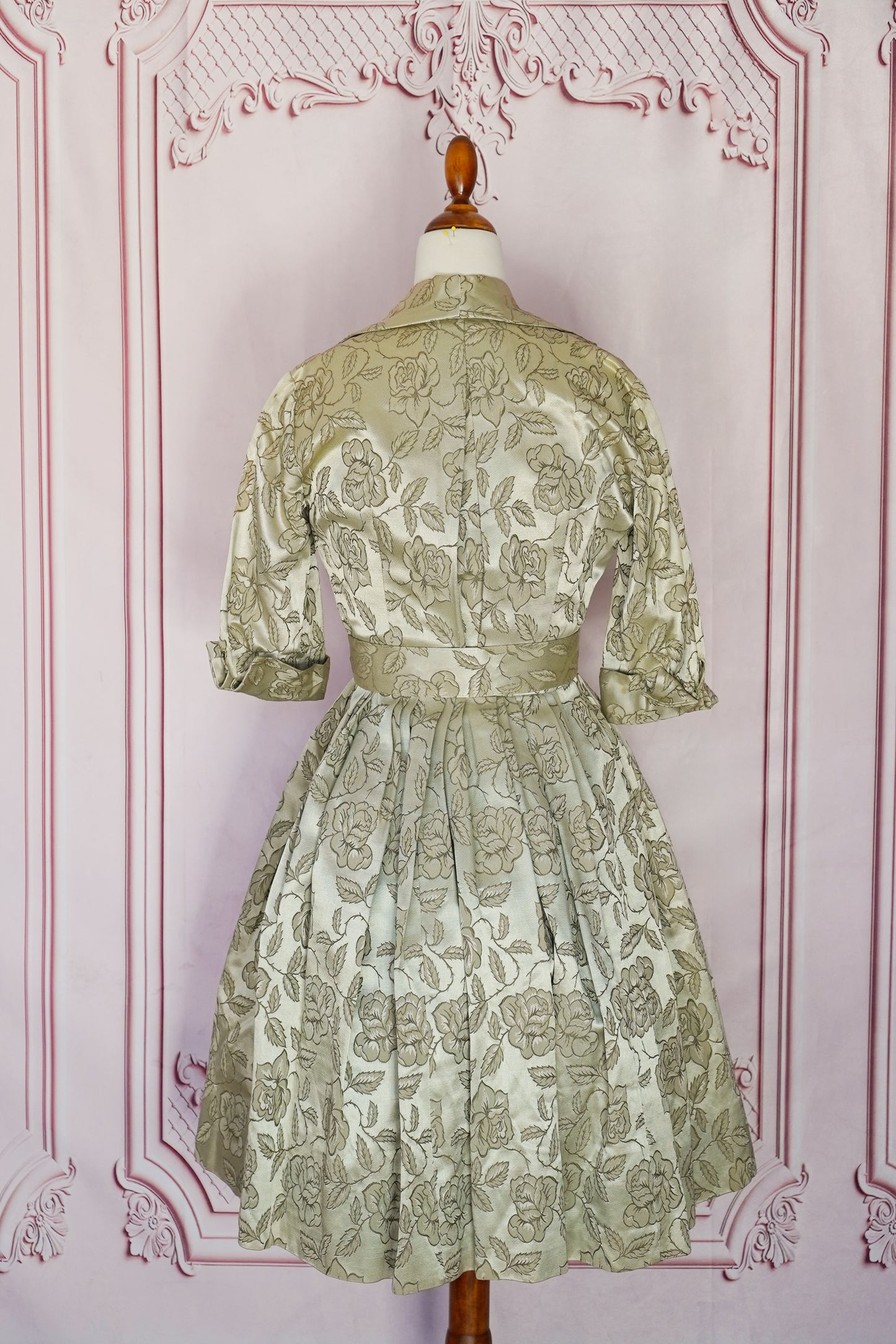 1950s Champagne Satin Floral Print Dress (Size XS)