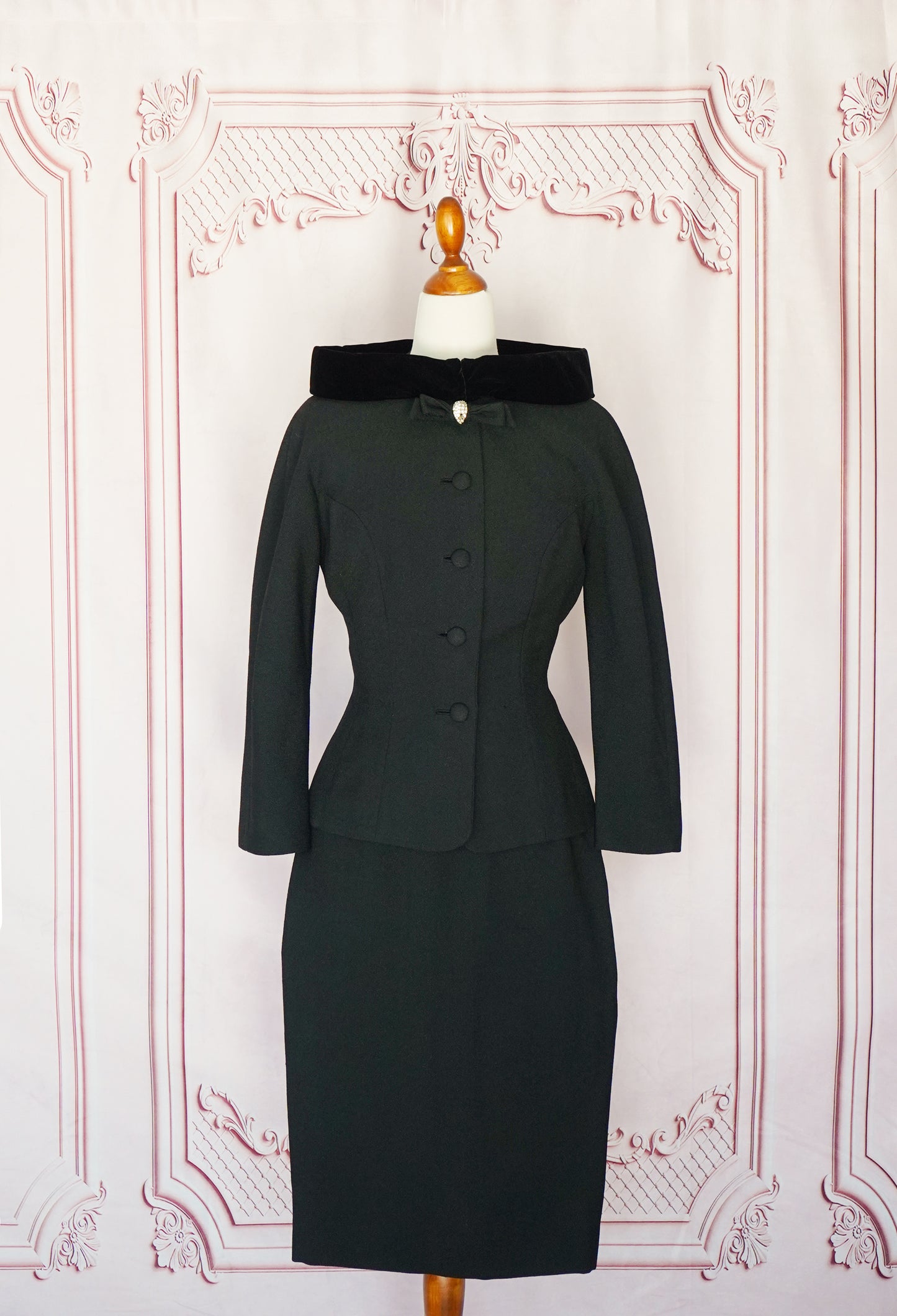RARE 1950s Lilli Ann Parisian Suit (Size XS/S)