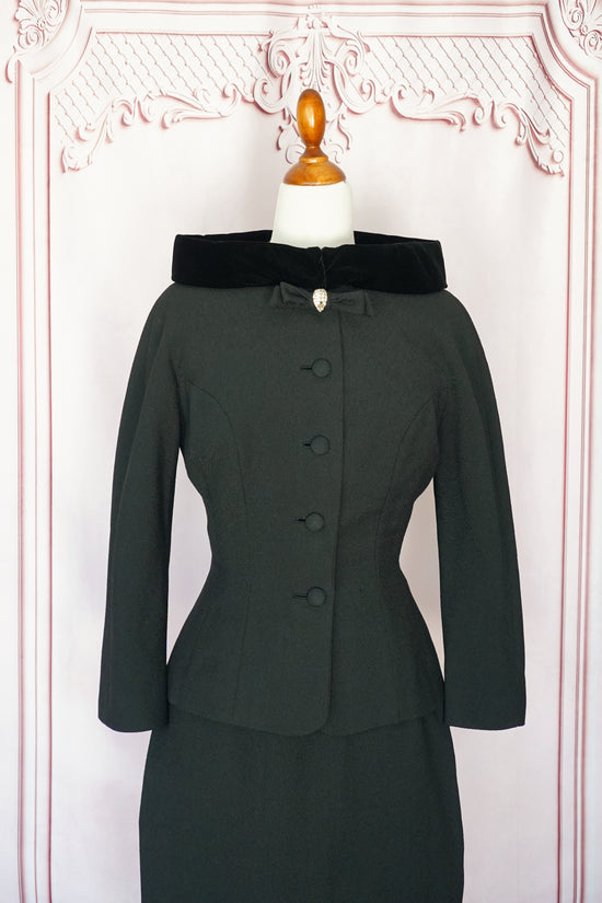 RARE 1950s Lilli Ann Parisian Suit (Size XS/S)
