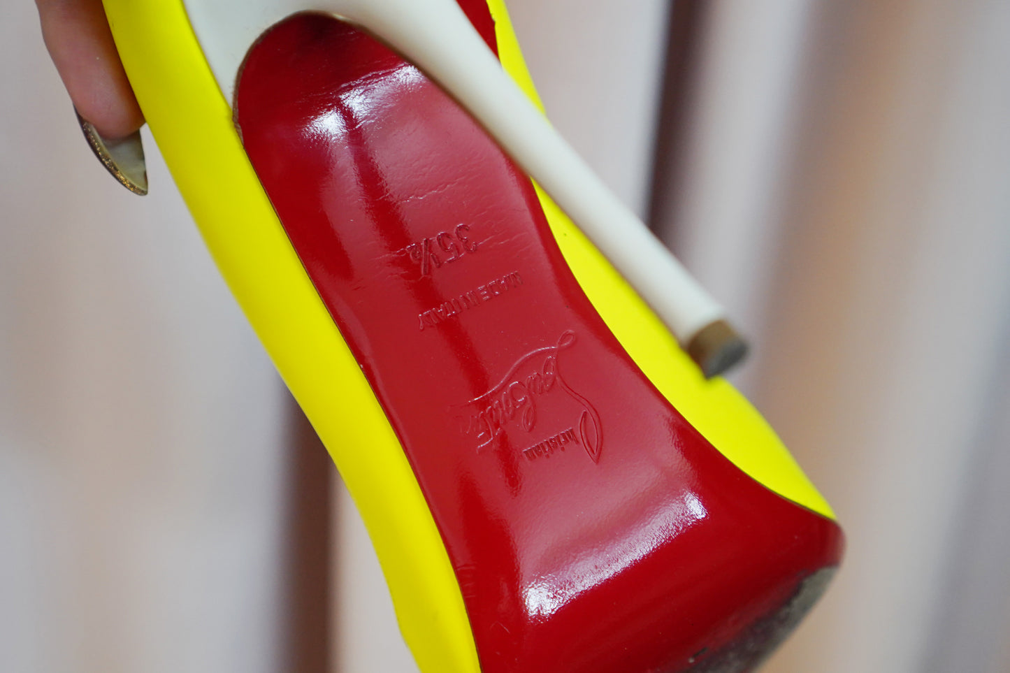 Christian Louboutin Pumps So Kate 120 Neon Yellow SZ 35 1/2