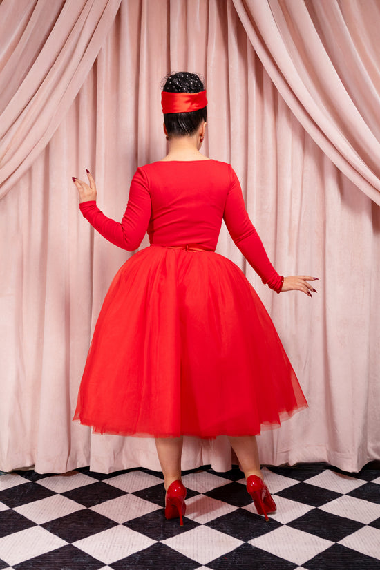 Émilie Tulle Skirt + Scarf (Red) – Vintage Vandalizm