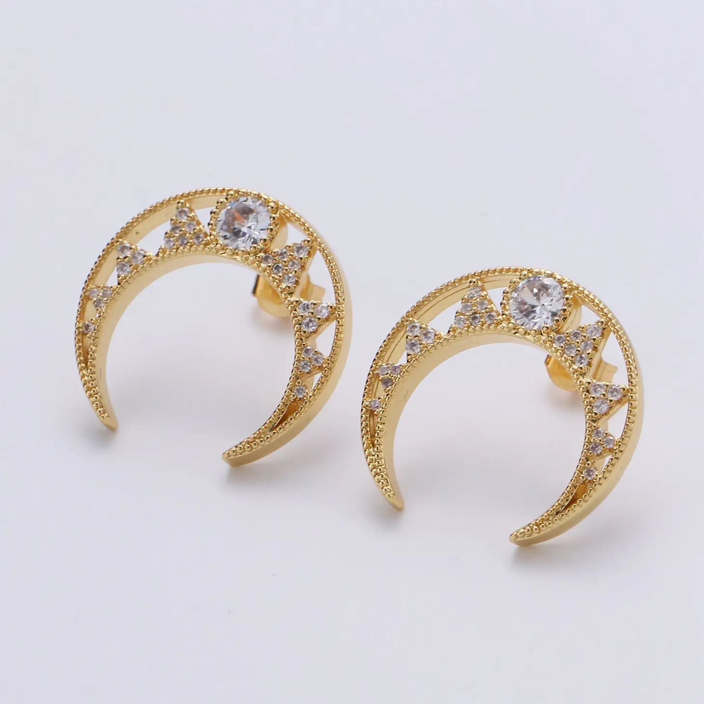Crescent Moon Earrings (Gold)