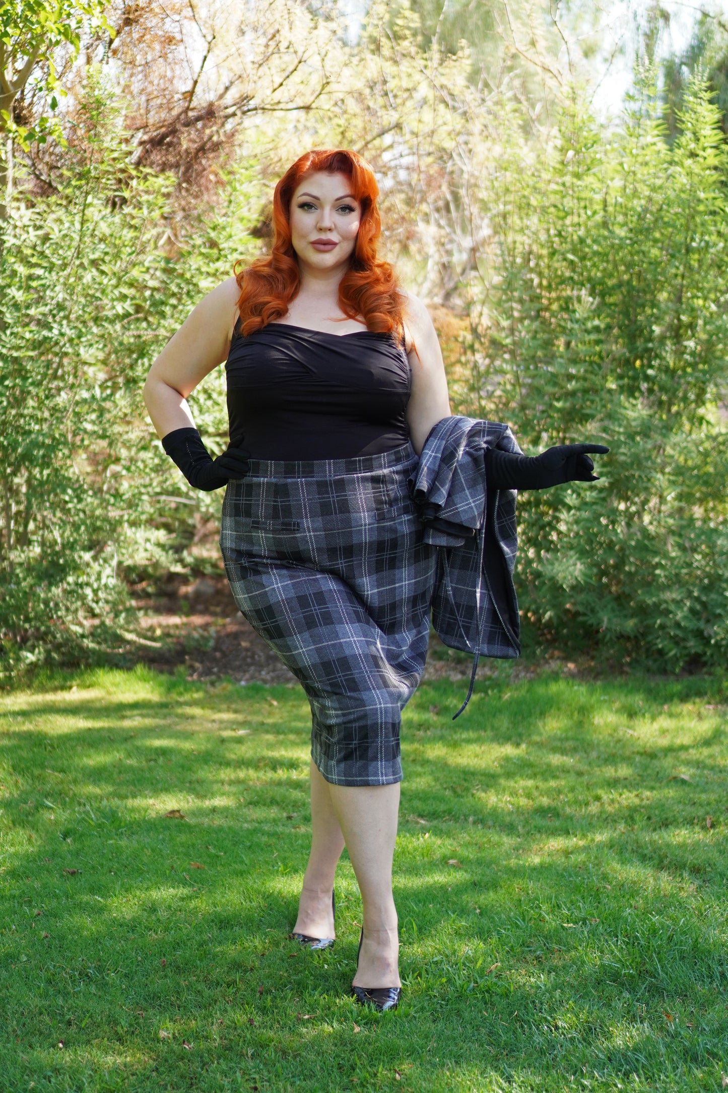 Helena Capelet Set (Black Tartan 4XL) (YARD SALE)