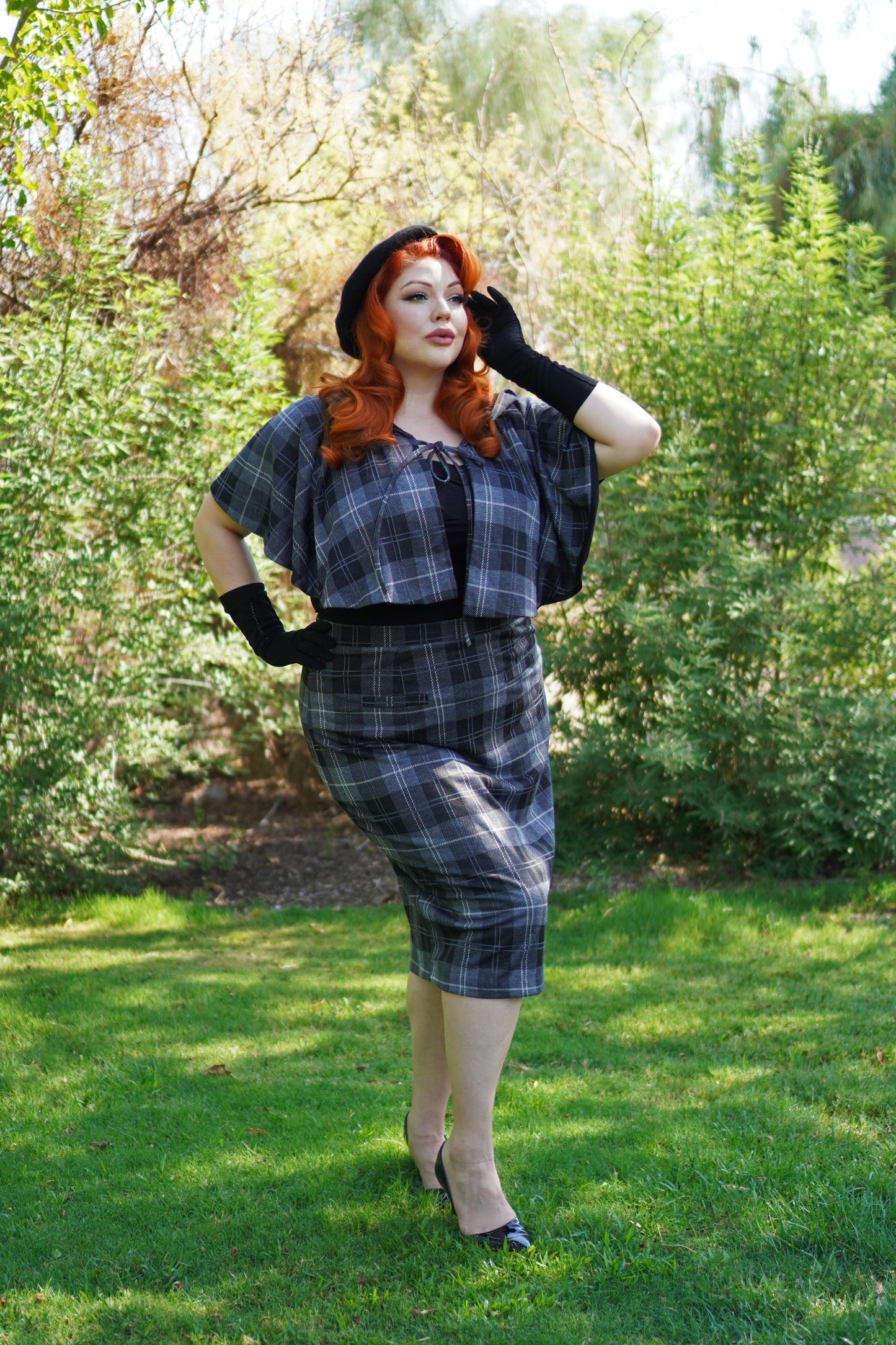 Helena Capelet Set (Black Tartan 4XL) (YARD SALE)