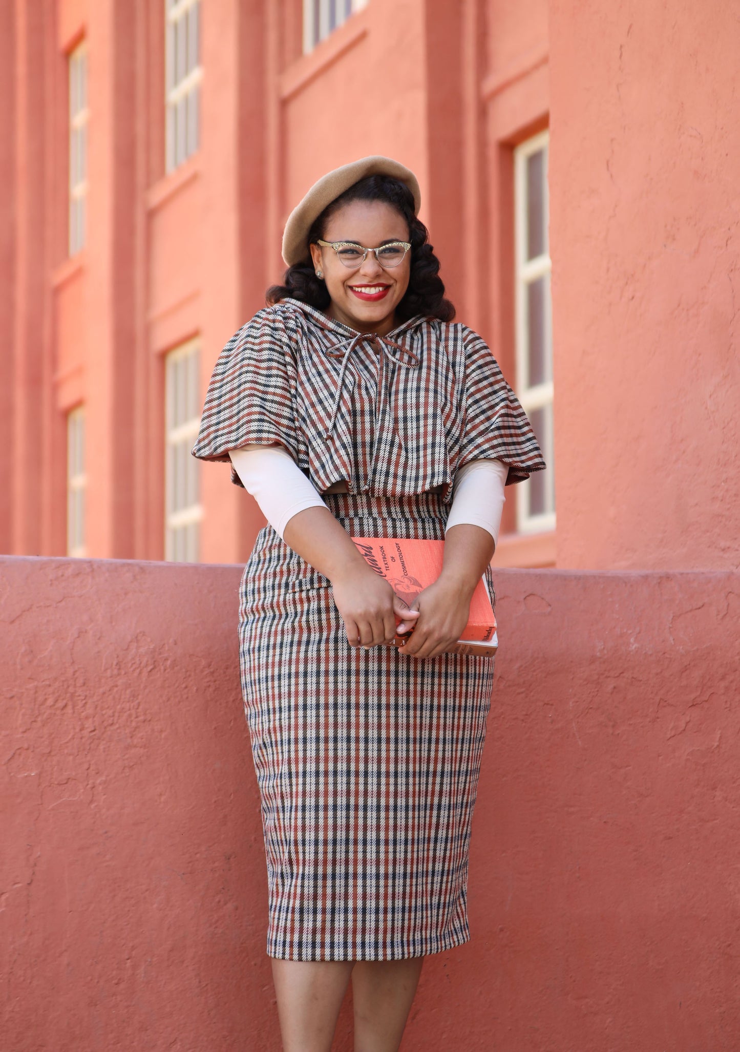 Helena Capelet set (Brown plaid 4XL) (YARD SALE)