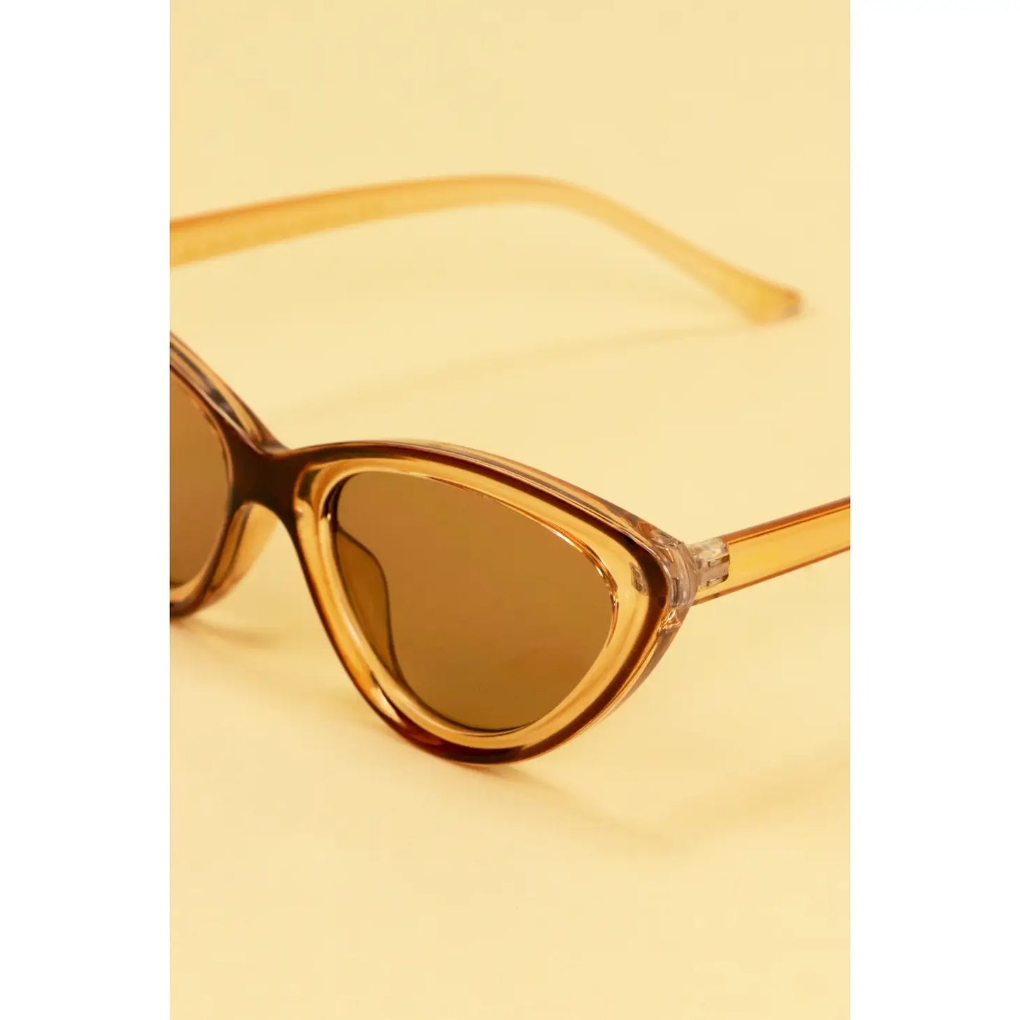 Load image into Gallery viewer, Ivy Cat-Eye Sunglasses
